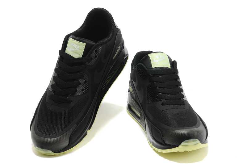 Nike Air Max 90 Glow in the Dark cru foot locker air max 90 bleu cuir4